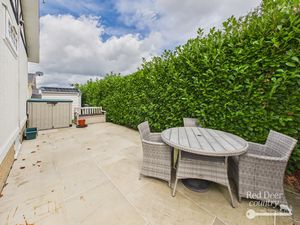 Patio- click for photo gallery